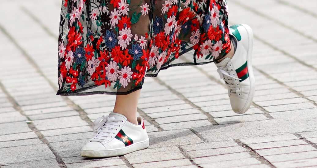 Die 10 Bestseller-Sneaker für Damen im Sommer 2022